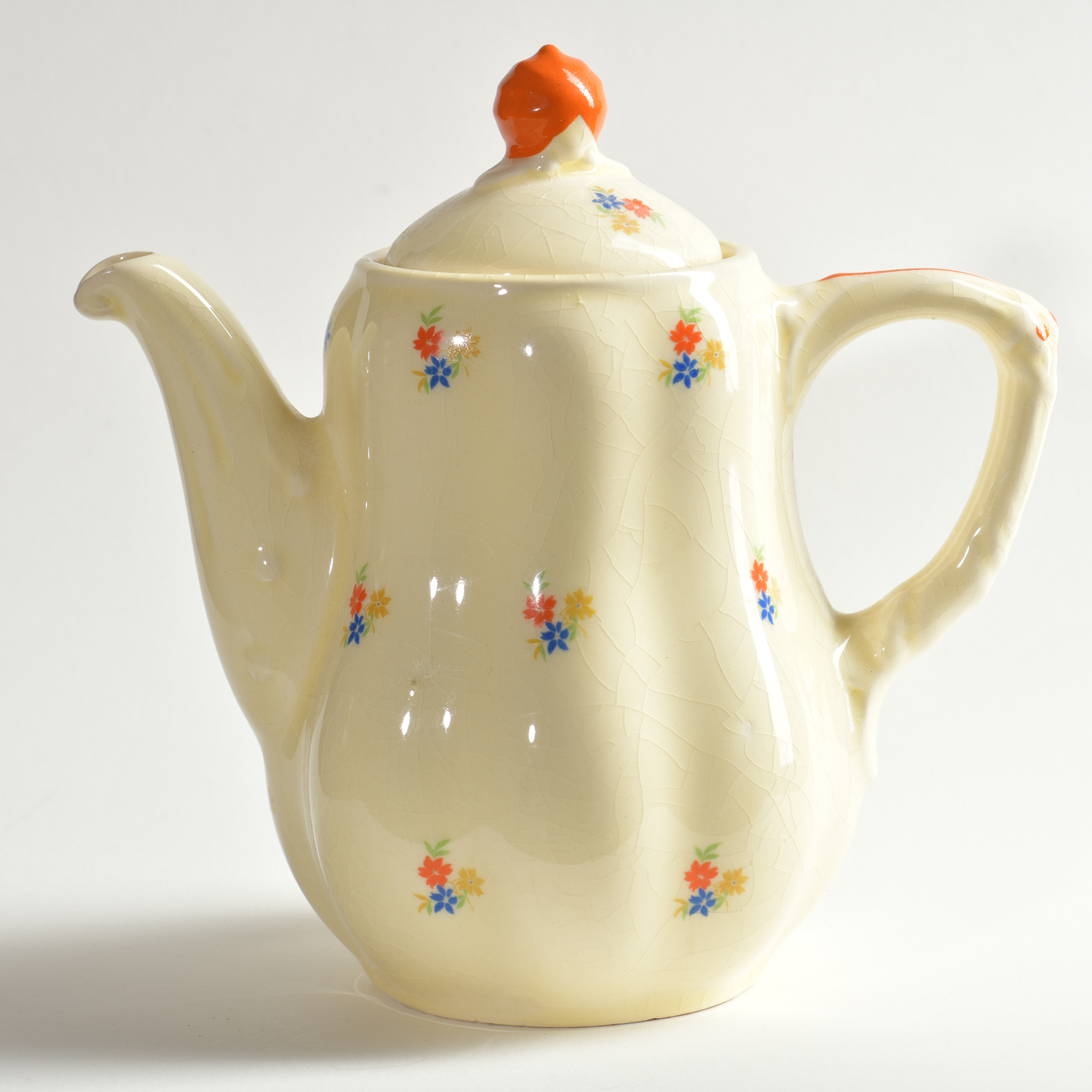 Floral teapot