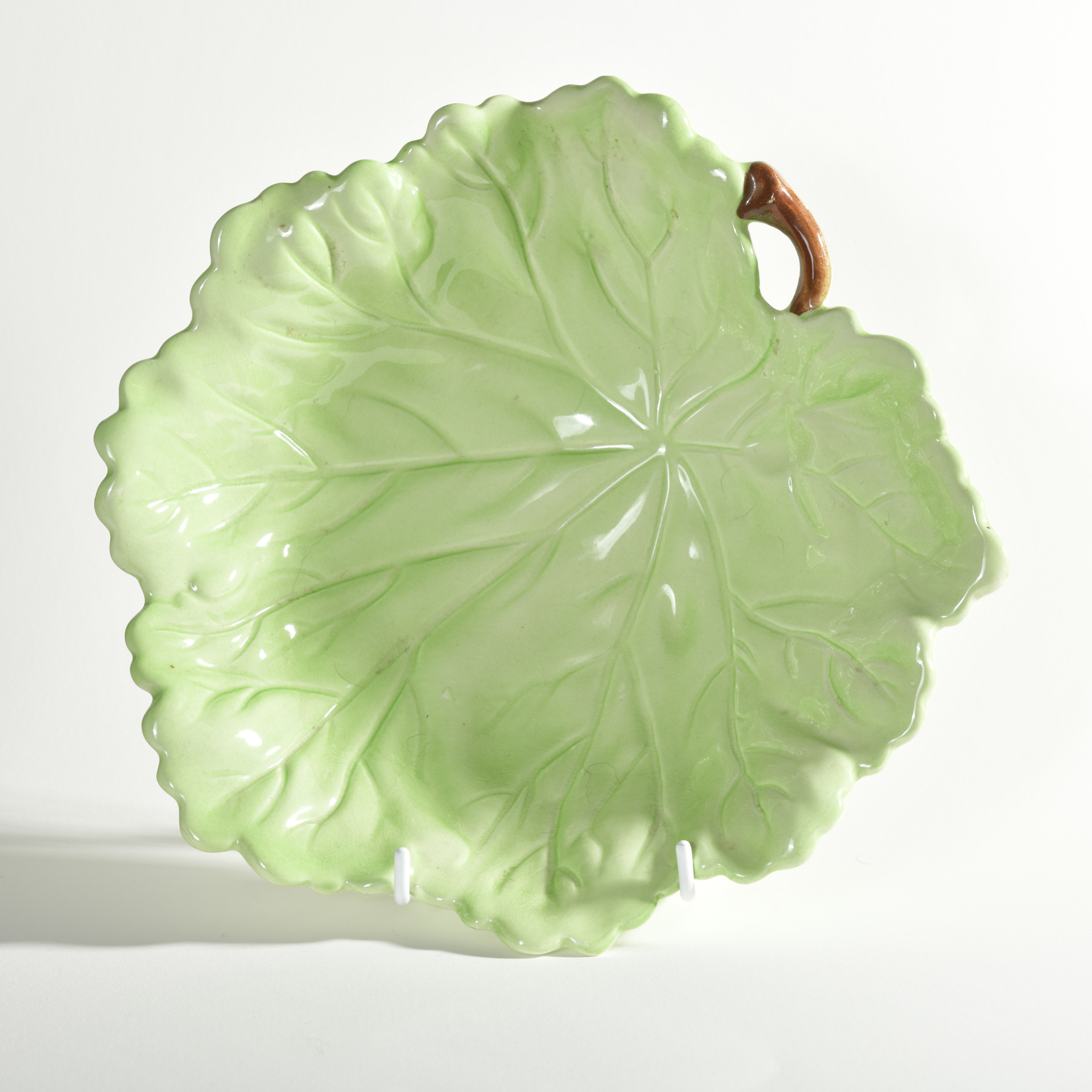 Carlton Ware salad ware leaf dish