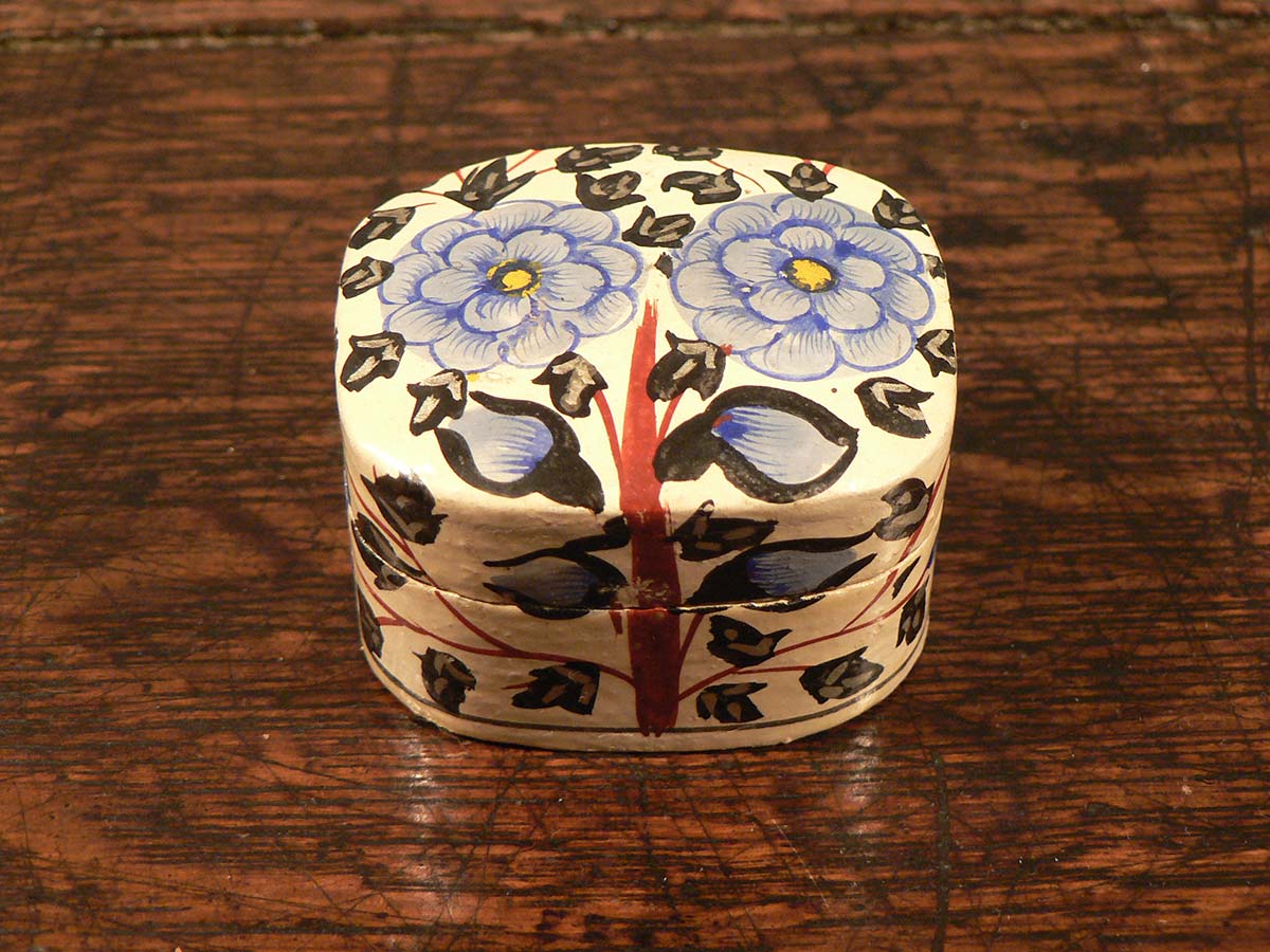 Papier Mâché white floral box